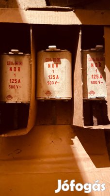 Késes biztosíték 3db, 125A, 500V
