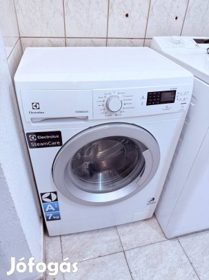 Keskeny 7kg Electrolux Steam mosogep elöltöltős mosógép