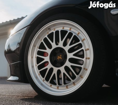 Keskin KT22 19" x8,5j 5x100 235/35 r19 Pirelli nyári gumikkal 