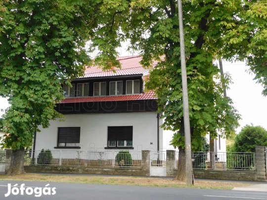 Keszthelyen családi ház eladó