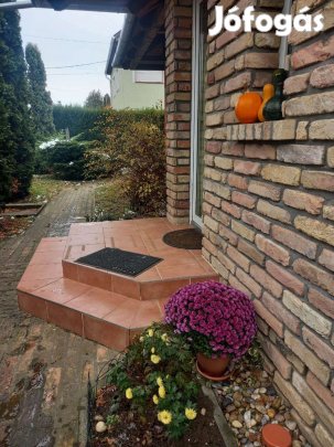 Keszthelyen kiváló  állapotú lakás eladó