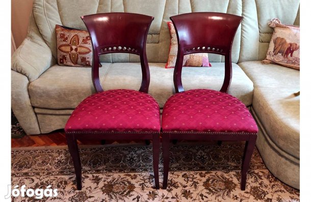 Két darab kárpitozott szék eladó