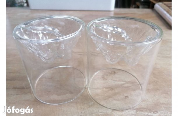 Két db különleges üveg pohár eladó!