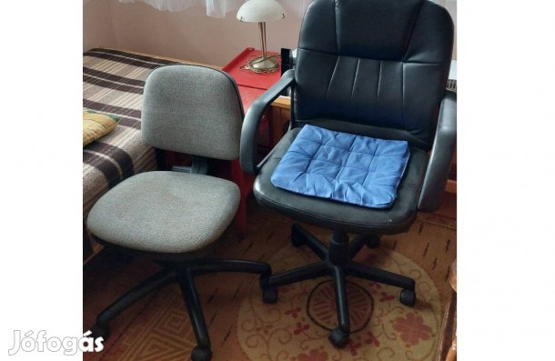 Két forgószék együtt vagy külön is vihető