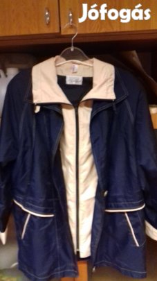 Két különböző női átmeneti kabát 44-46 méret