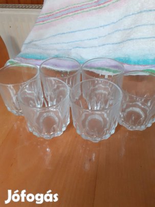 Két különböző whisky-s üvegpohár készlet 6 db-osak
