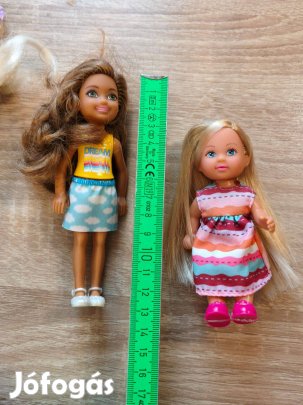 Két mini játék baba