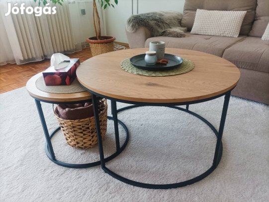 Két részes dohányzóasztal