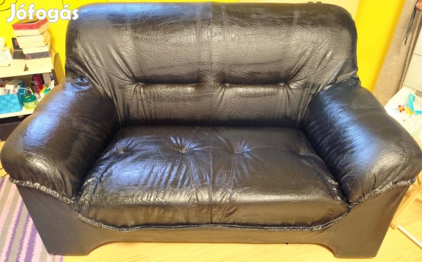 Két személyes bőr kanapé