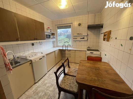 Két szintes lakás Litéren