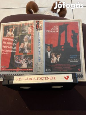 Két város története történelmi vhs 