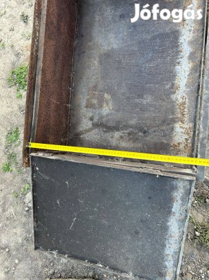 Kétajtó fém gázóra szekrény