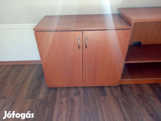 Kétajtós szekrény / komód jó állapotban