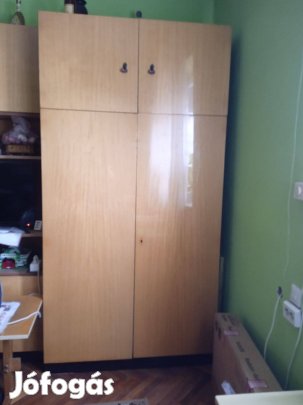 Kétajtós szekrény eladó
