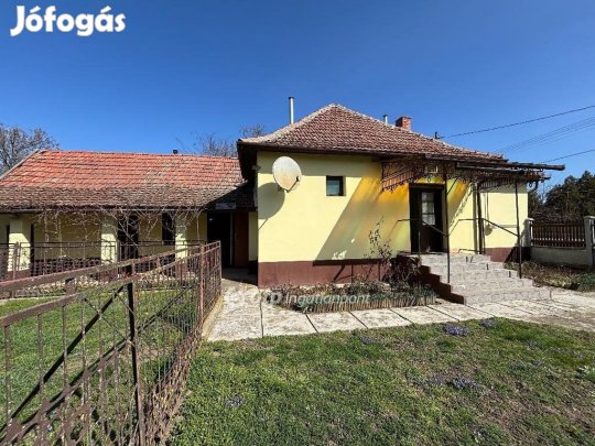 Kétegyházai eladó 71 nm-es ház