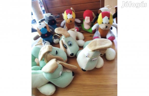 Kétféle új, felakasztható, plüss kutya eladó!