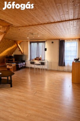 Kétgenerációs családi ház Rákoscsabán  140 m lakótér, 741 m telek,