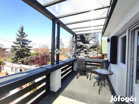 Kétgenerációs ház, Mogyoród