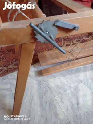 Kétnyüstös szövőszék