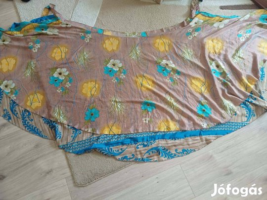 Kétoldalas szoknya száriból