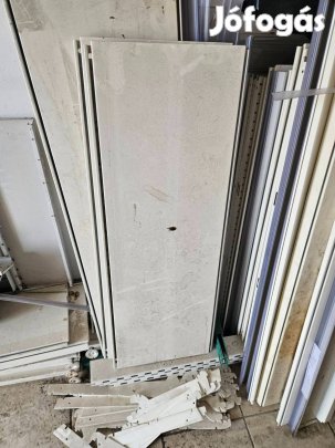 Kétoldali polcok eladók