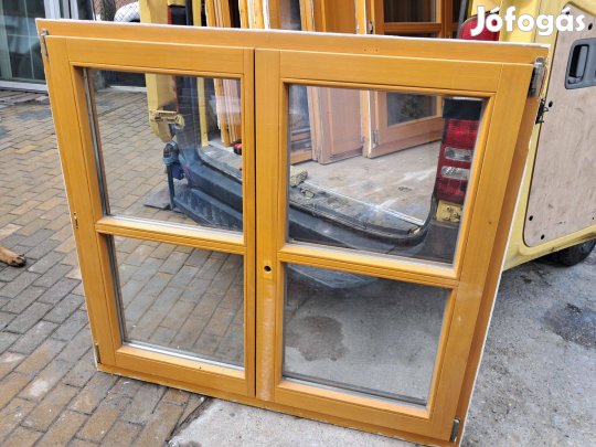 Kétszárnyas 136 - os ablakok
