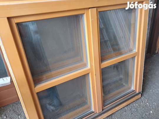 Kétszárnyas Fa ablakok