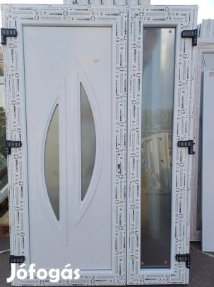 Kétszárnyas bejárati ajtó raktárról 