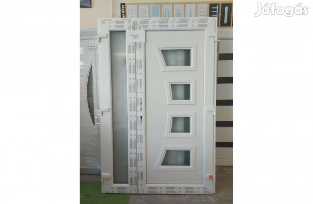 Kétszárnyú 138x208 cm hőszigetelt kültéri bejárati ajtó