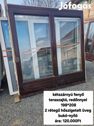 Kétszárnyú fenyő teraszajtó, redőnnyel
