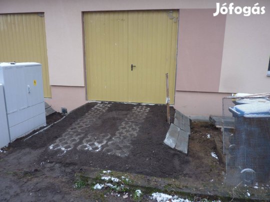 Kétszárnyú garázskapú