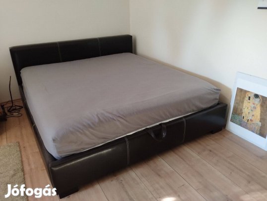 Kétszemélyes ágy dupla ágy 180x200