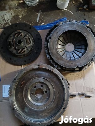 Kettőstömegű lendkerék kiváltó szett VW