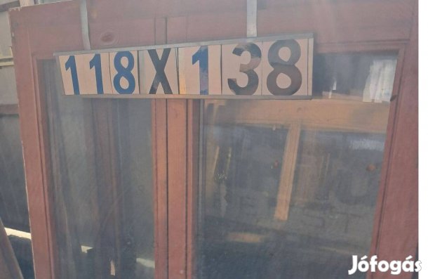 Kettőszárnyas Fa ablakok