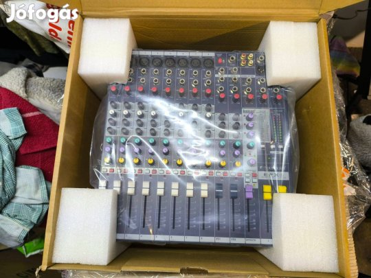 Keverő Soundcraft Efx 8