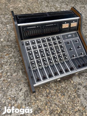 Keverő pult erősítő