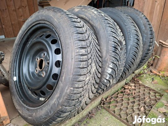 Keveset futott Bridgestone téligumi szett