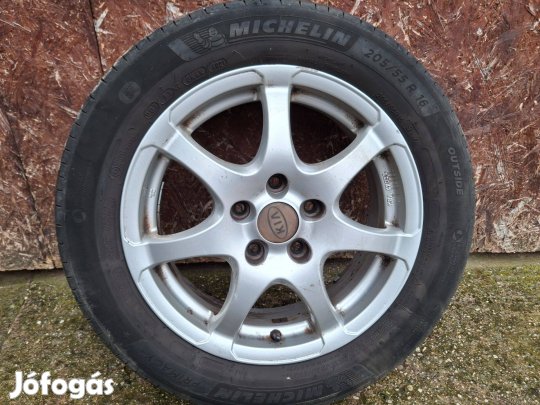 Keveset futott Michelin nyári autógumi (4db) alufelnin, 205/55 R16