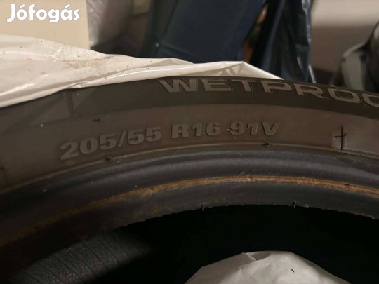 Keveset futott Nokian nyárigumi: 205/55 R16