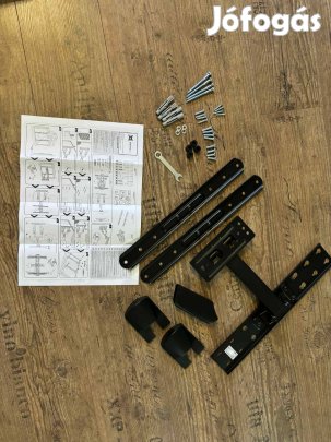 Keveset használt egy karos dönthető/forgatható fali konzol. A csavarok