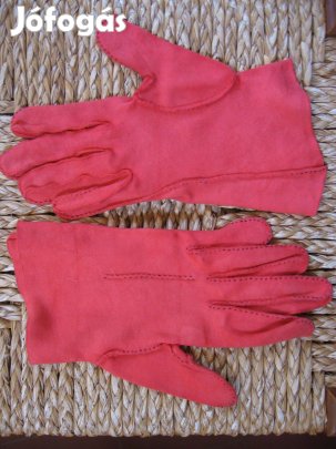 Keveset használt női kesztyű