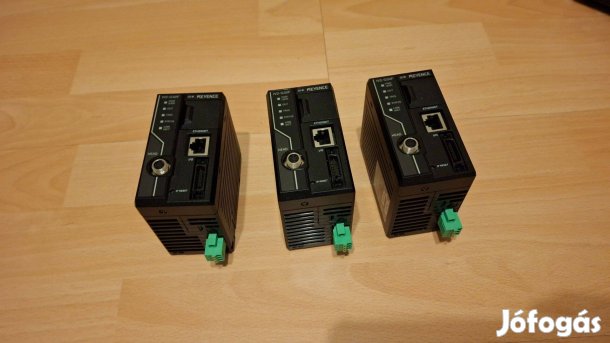 Keyence IV2-G30F szenzorerősítő