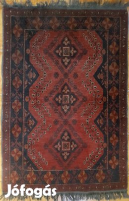 Kézi csomózású szőnyeg