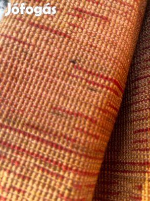 Kézi csomózású szőnyeg