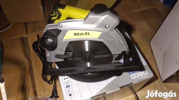 Kézi elektromos körfűrész