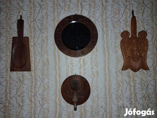 Kézi faragott tükör keret , fali gyertyatartó és két fali dísz