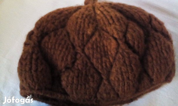 Kézi horgolású női sapkák
