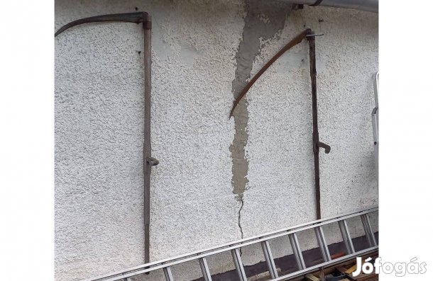 Kézi kasza 2 darab nyéllel eladó