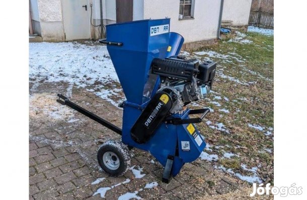 Kézi szecskázógép 15 LE motorral - ágdaráló ágaprító gallydaráló
