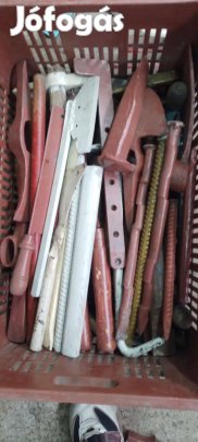 Kézi szerszám kűlönböző ÁR/DB
